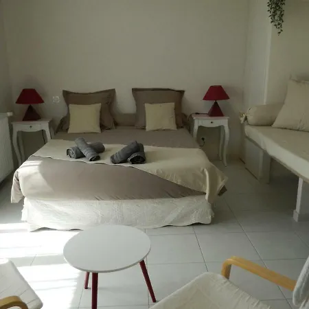 Aujuseb Bed & Breakfast *